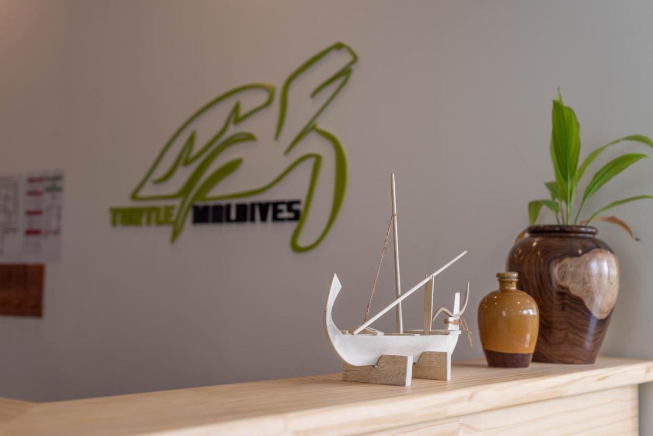 Turtle Maldives - Your Gateway To The Beach & Marine Adventures Await! Omadhoo Exterior photo